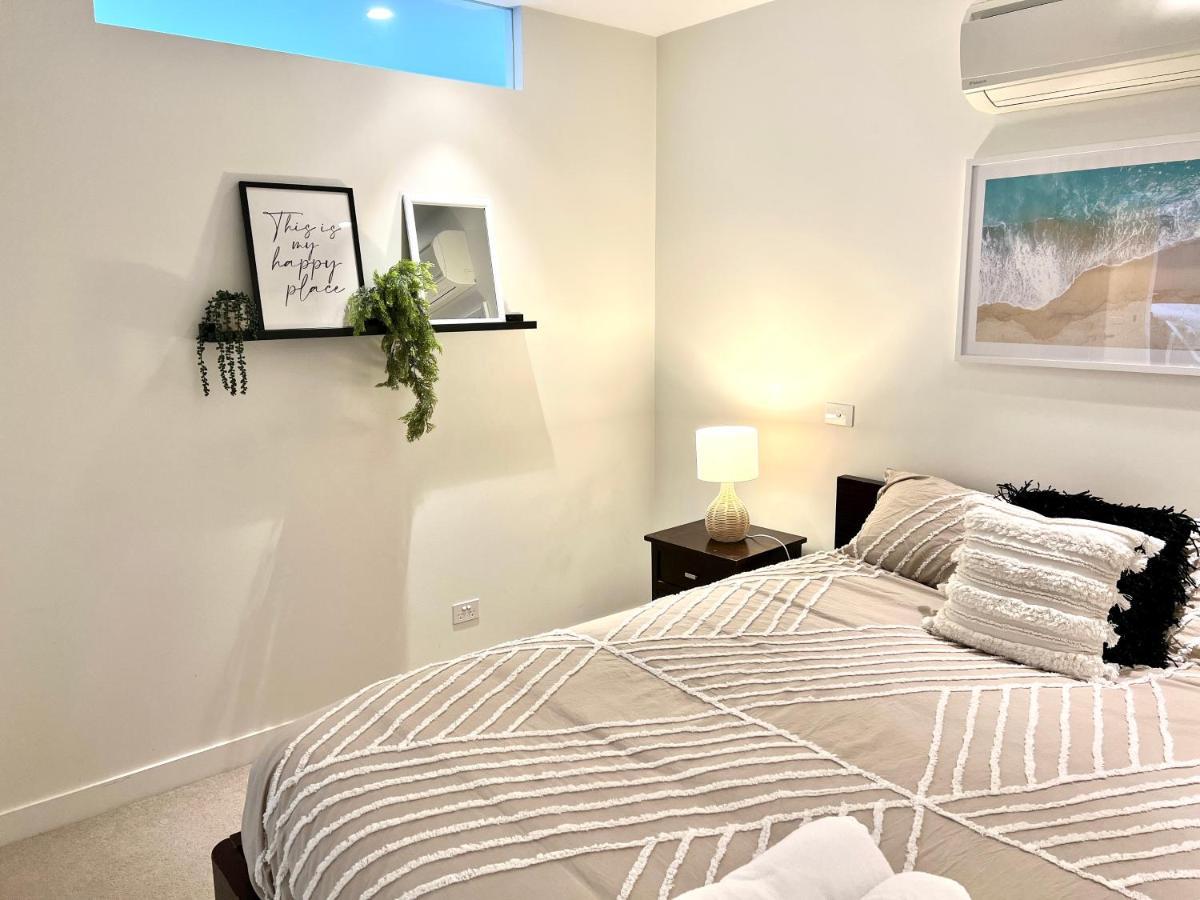 Readyset Apartments At Emerald Мельбурн Экстерьер фото